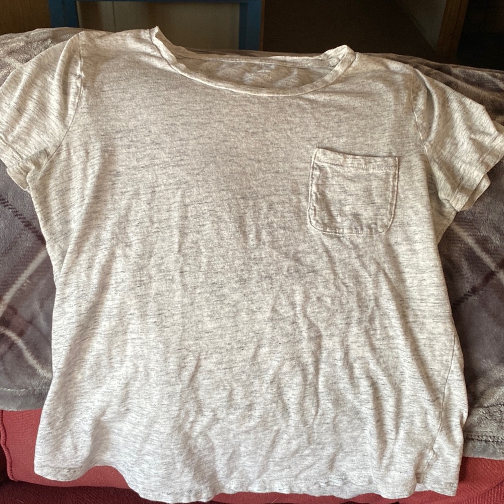 Old Navy tee